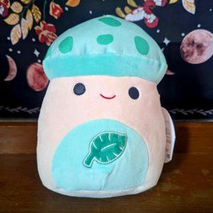 Squishmallows Sydney the Mushroom *Hot Topic Exclusive* NWT